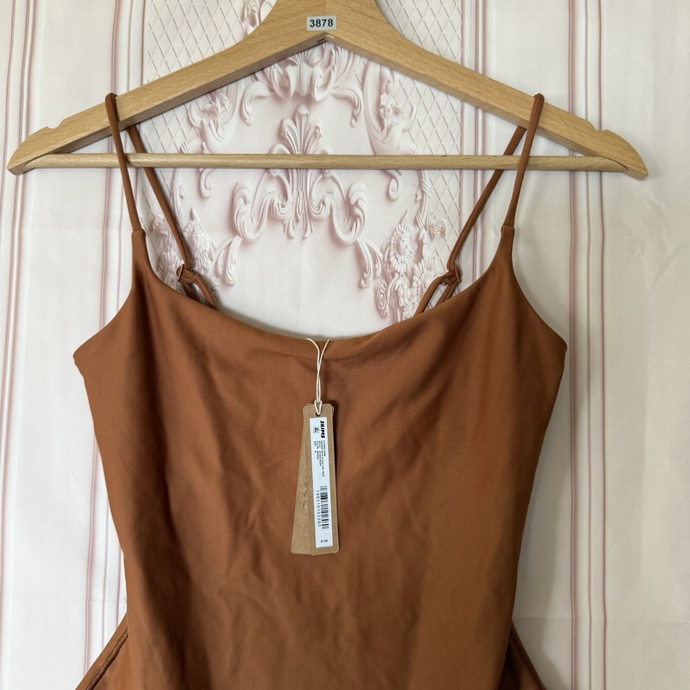Skims Classic Swim Square Neck Scoop One Piece Bronze Size S NWT $128 MSRP - Picture 2 of 10